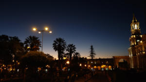 Plaza de Armas bei Nacht - 1