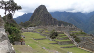 Ruinen und Huayna Picchu