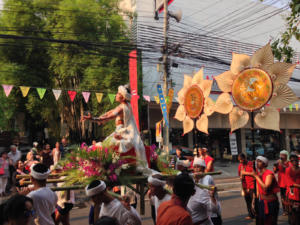 Songkran - Umzug - 11